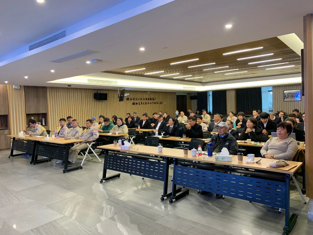 ��ҳ - ���ɱ����ǹ��ʹٷ���վ