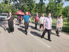 <b>���ø�ʢ�� �����·�չ</b>