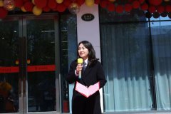 <b>Y��cafe & Elite Poolʢ��ҵ��</b>