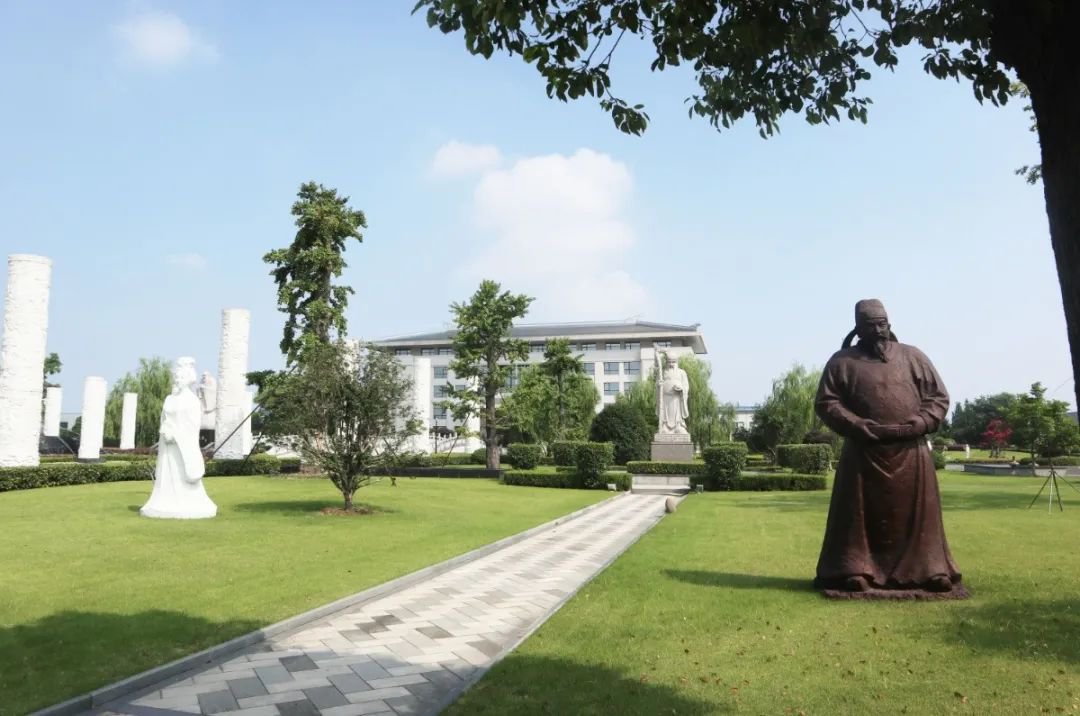 ��ҳ - ���ɱ����ǹ��ʹٷ���վ